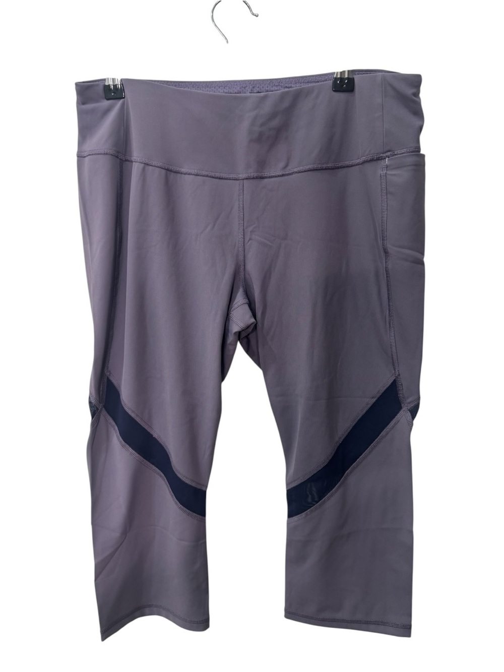 CALIA by Carrie Underwood Lilac Capri Leggings with Subtle Stitch Detail size L